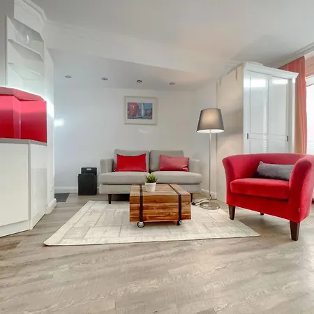 Daire Metropol, Whg 4, Landseite 1og